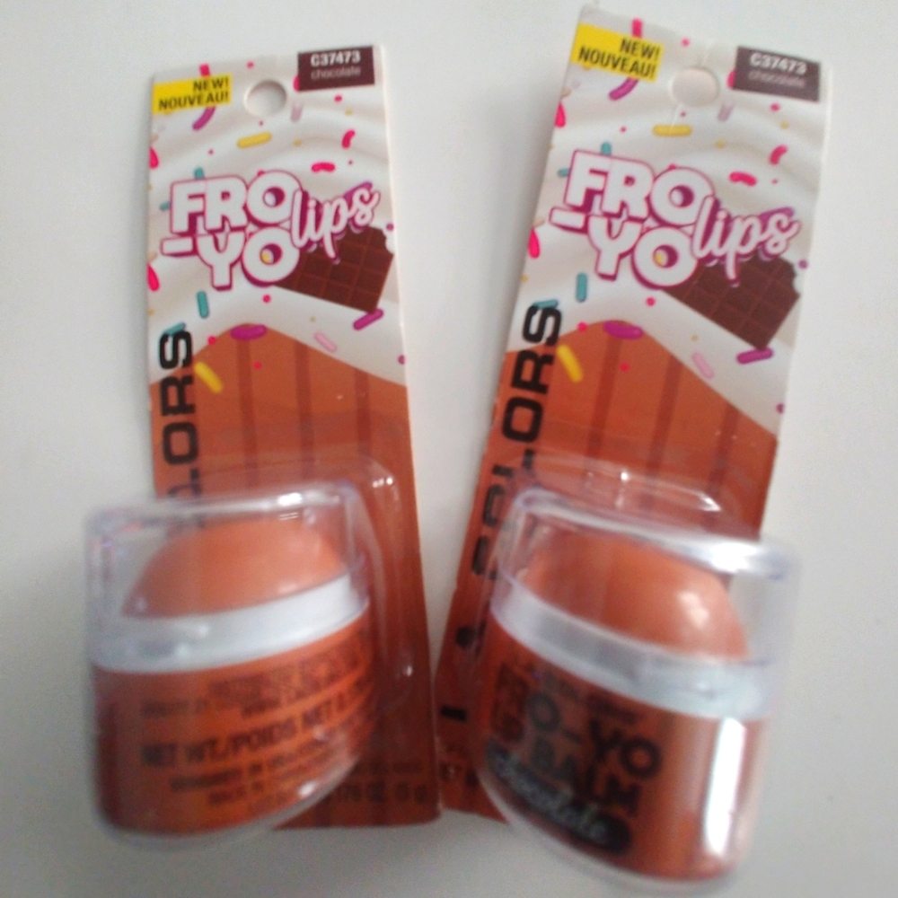 2 Set Chocolate Fro-Yo Lips Flavored Lip Balm